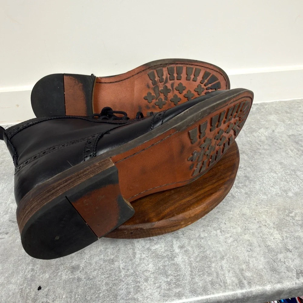 Moretti Black Leather Wingtip Boots‎